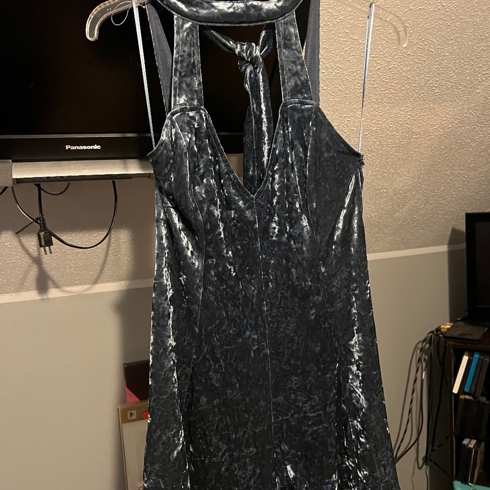 Grey/blue velvet romper